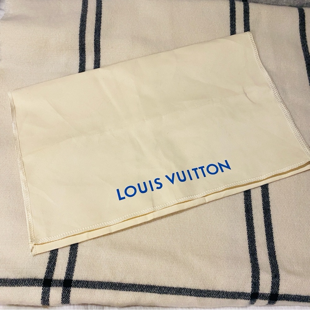 Louis Vuitton dustbag 14" x 9" blue letter LV